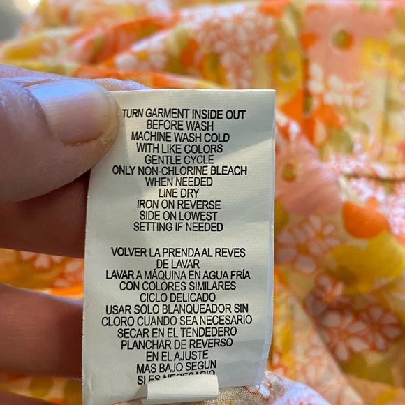 Rewind Button Front Flutter Sleeve Skater Dress
orange yellow florals Fairy core - Picture 8 of 9